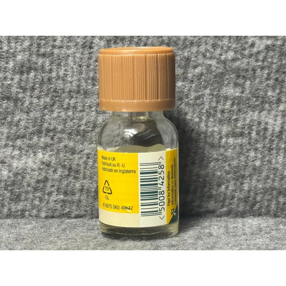 The Body Shop Home Fragrance Oil Daisy Garland 10ml 0.3 fl oz - 70% Full